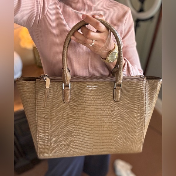 Henry Bendel  embossed leather Tote Bag - Picture 10 of 11